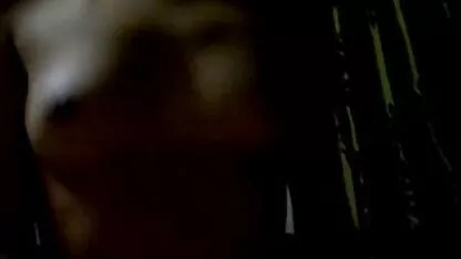 Stavio sam ljepljivi film mature hd hren u svoju omiljenu pičku