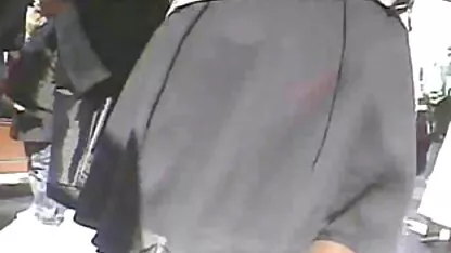 Zrela dama zasitiva xxx maturi člana mladog momka