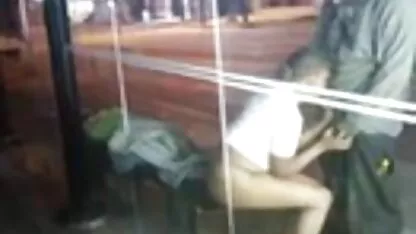Od jebenog prsata mamca porno 50 60 i sperme na njezinom prdnu