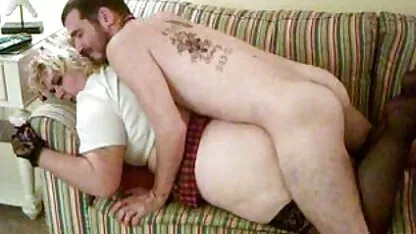 Crvenokosa xxx maturi Azijka došla je na porno kasting
