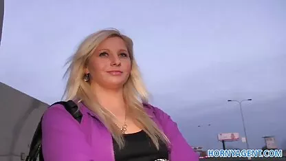 Dvije lezbijke i njihove simpatične mature film sex lutke.