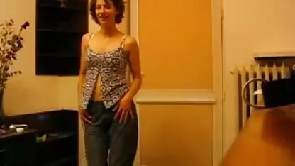 Skinuo je rusku pilulu i iz jebao je u parku porno matire