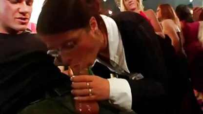Jebeni mesnati mature film xxx članovi jedne mlade djevojke