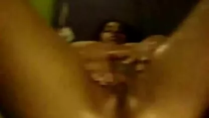 Ruski pilići poliraju jednog člana mature porn film prijatelja