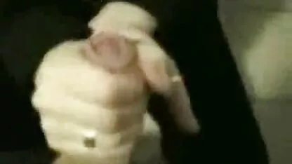 Dvije kurve dijele veliki xxx maturi crni penis