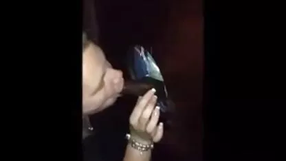 Odgurnuo joj je gaćice i odtrgao mom mature film joj pilić