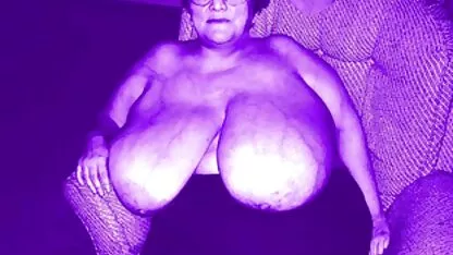 Majka liže mature nude film kćerinu macu dovodeći je do orgazma