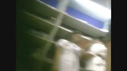 Lijep momak porno matur tube na kastingu plavokose piliće