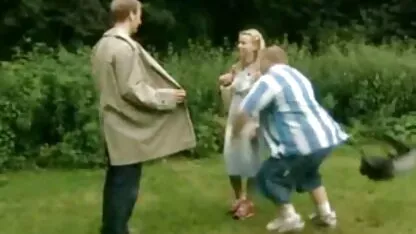 Zavirivanje kroz prozor porno tube nature