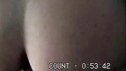 Zreli suprug jebe svoju ženu s velikim sisama i sperma na trbuhu vintage mature film